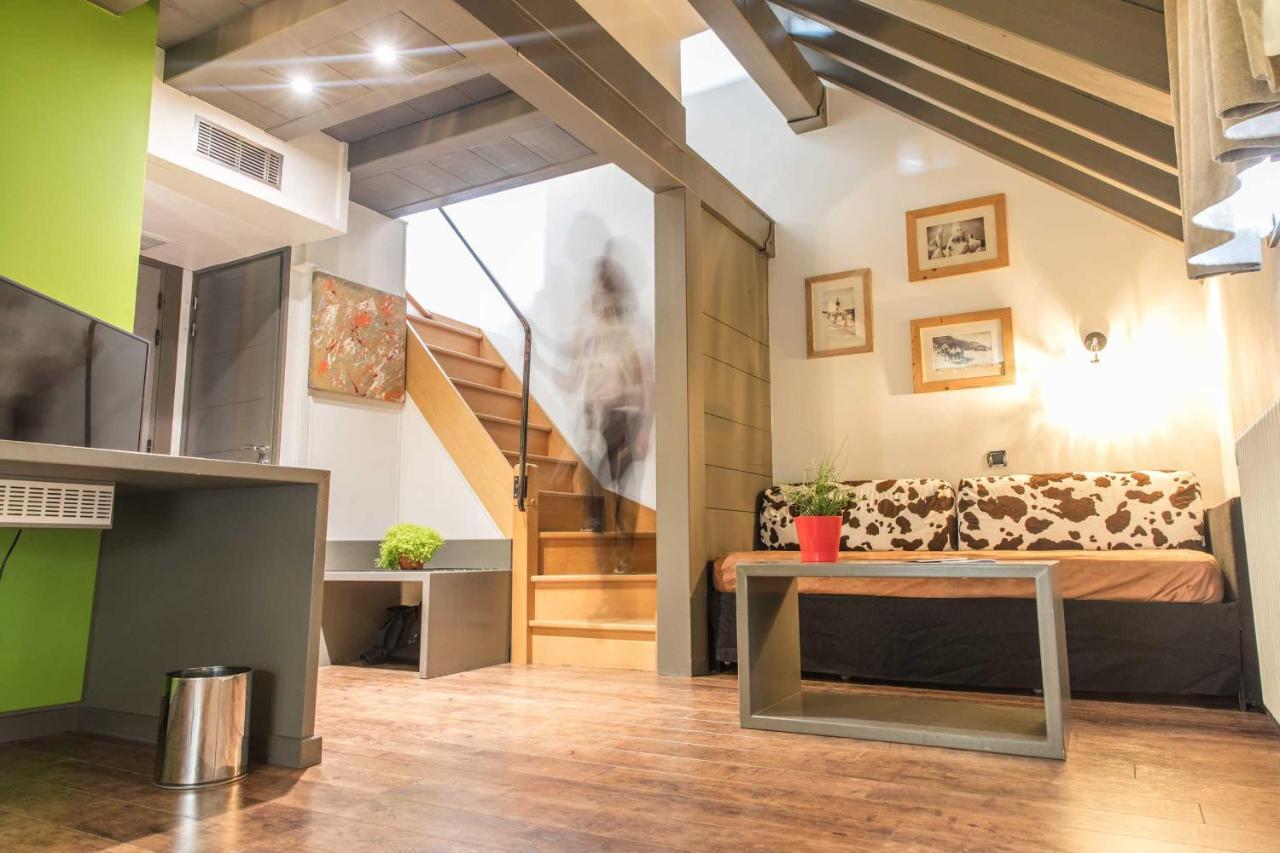 La Maison Rouge Chambery Ngoại thất bức ảnh