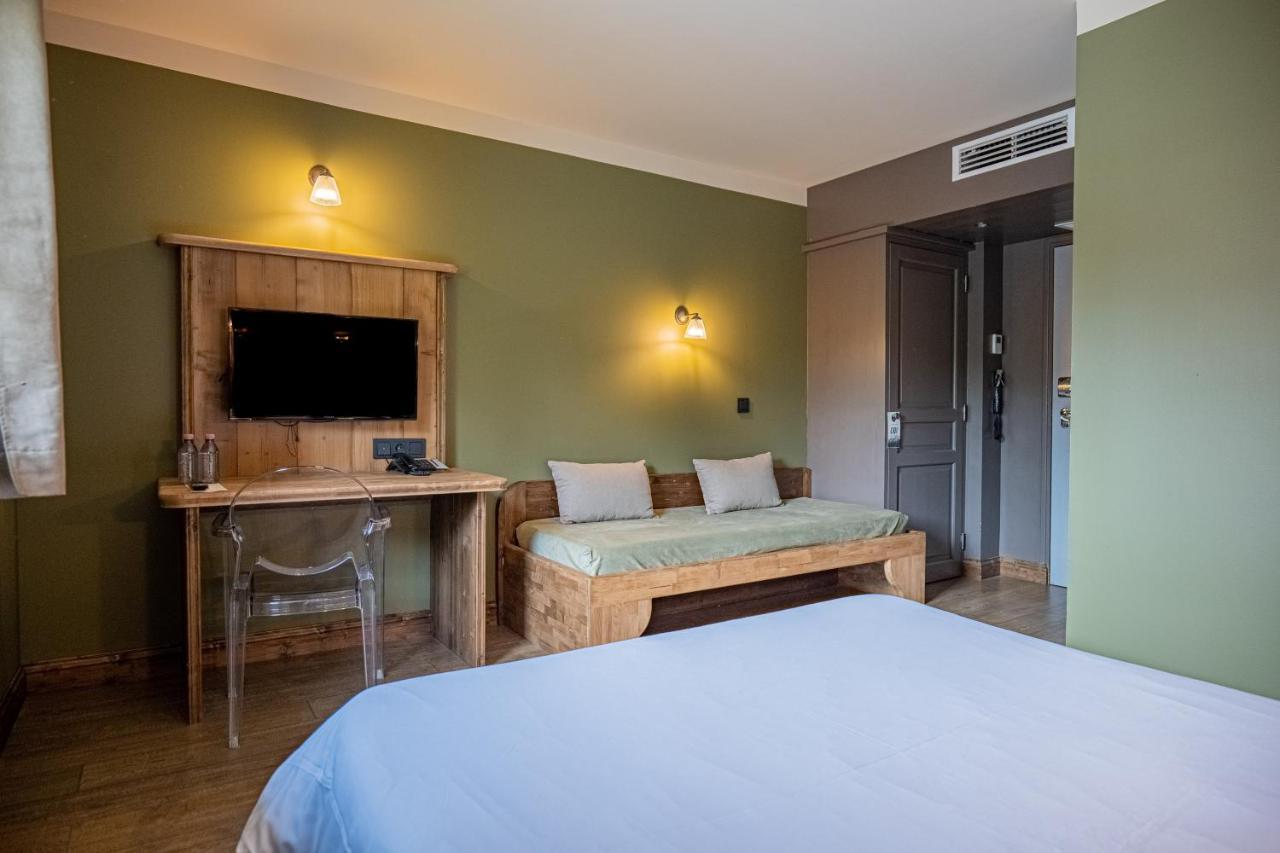 La Maison Rouge Chambery Ngoại thất bức ảnh