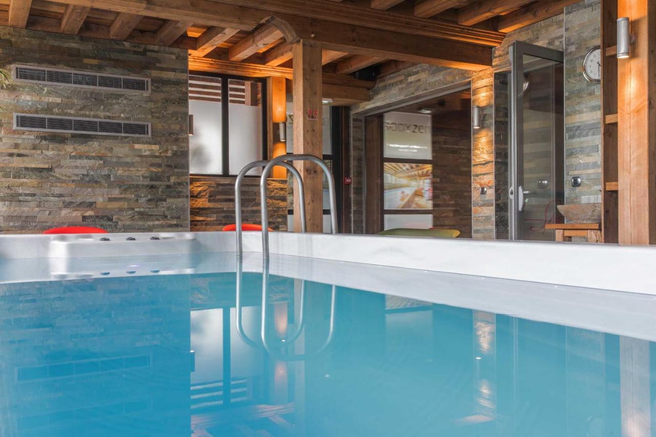La Maison Rouge Chambery Ngoại thất bức ảnh